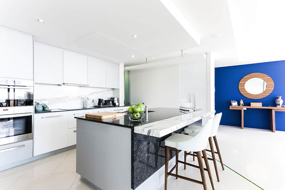 dark-blue-feature-wall dark-blue-feature-wall